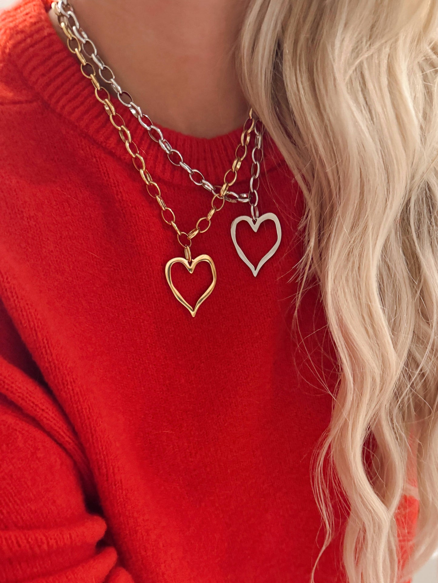 CHANSUTTPEARLS - LARGE OPEN HEART NECKLACE