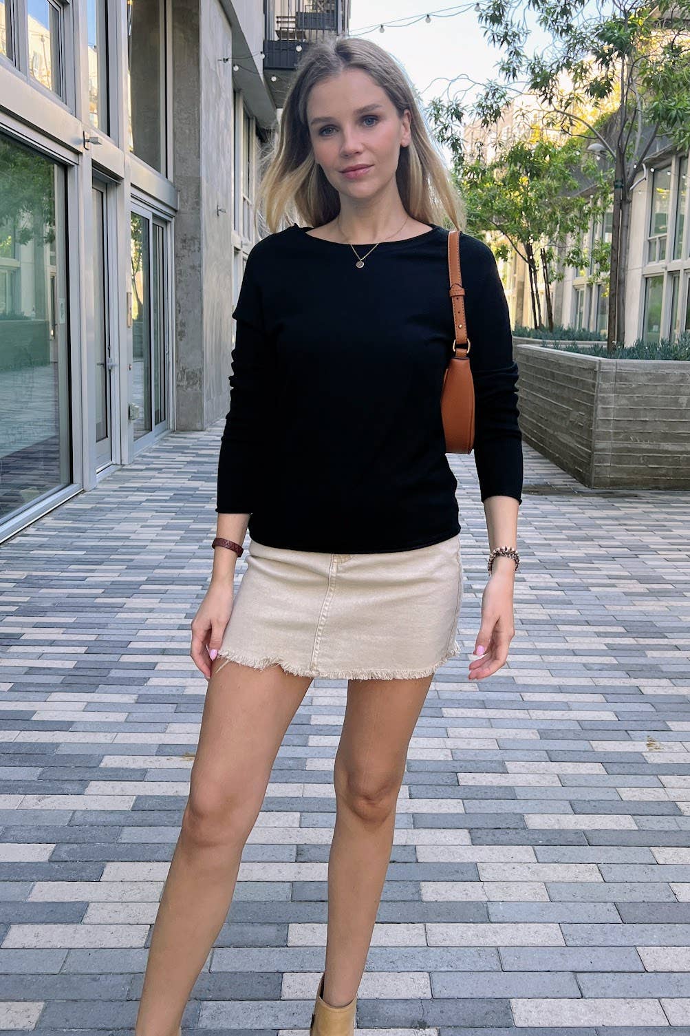 Black Sweater w/ Rolled hem detail