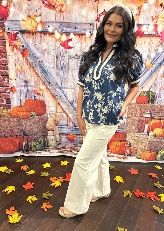 Floral print puff sleeve top