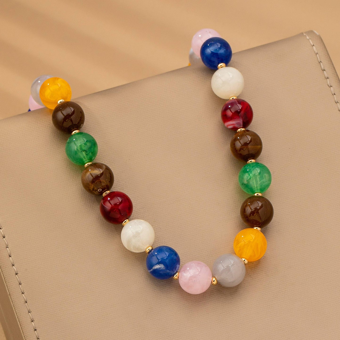 JOSSLYN by wall to wall - HIGH GLOSSY MULTI COLOR BEADED CHAIN NECKALCE | 80N92627
