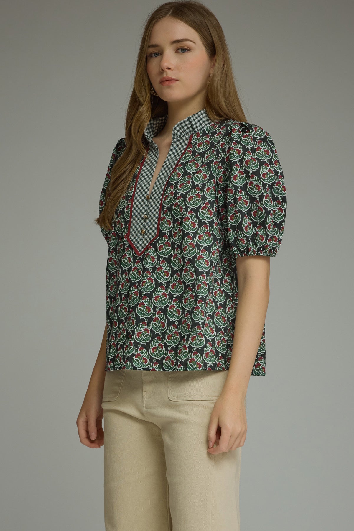 Cassie Top