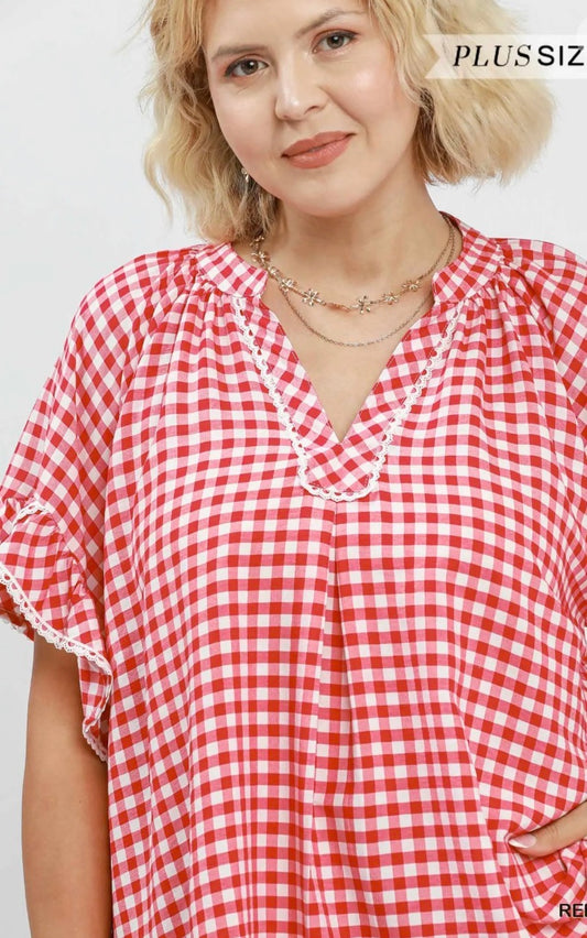 Red Gingham Top (Curvy)