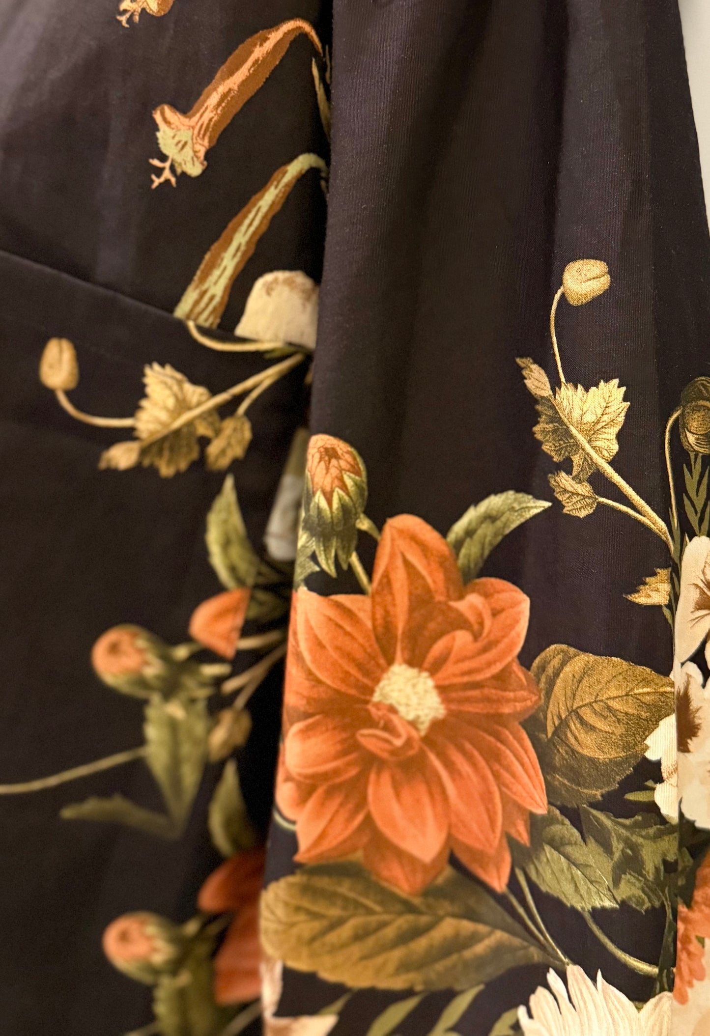 Floral statement shirt (plus sizes)