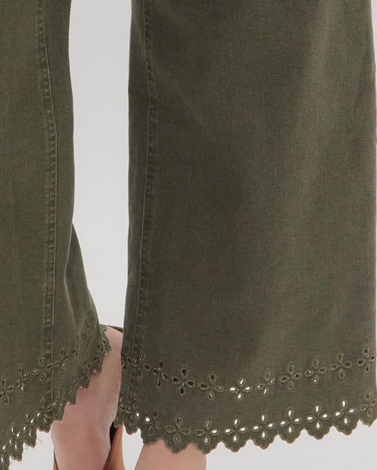 Embroidered Hem Ankle Length Jeans in Green (plus sizes)