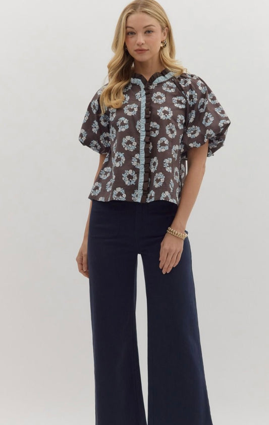 Floral medallion bubble sleeve