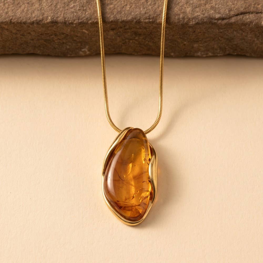 Marbled Stone Oval Pendant Necklace